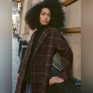Aritzia - Babaton slouch coat in Black Plaid
